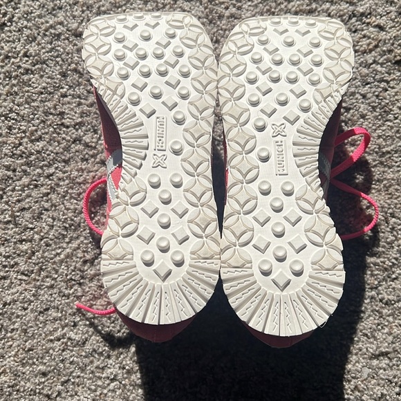 Brand new Barbie pink Barcelona Munich C platform sneakers 38 ADORABLE - Picture 5 of 9